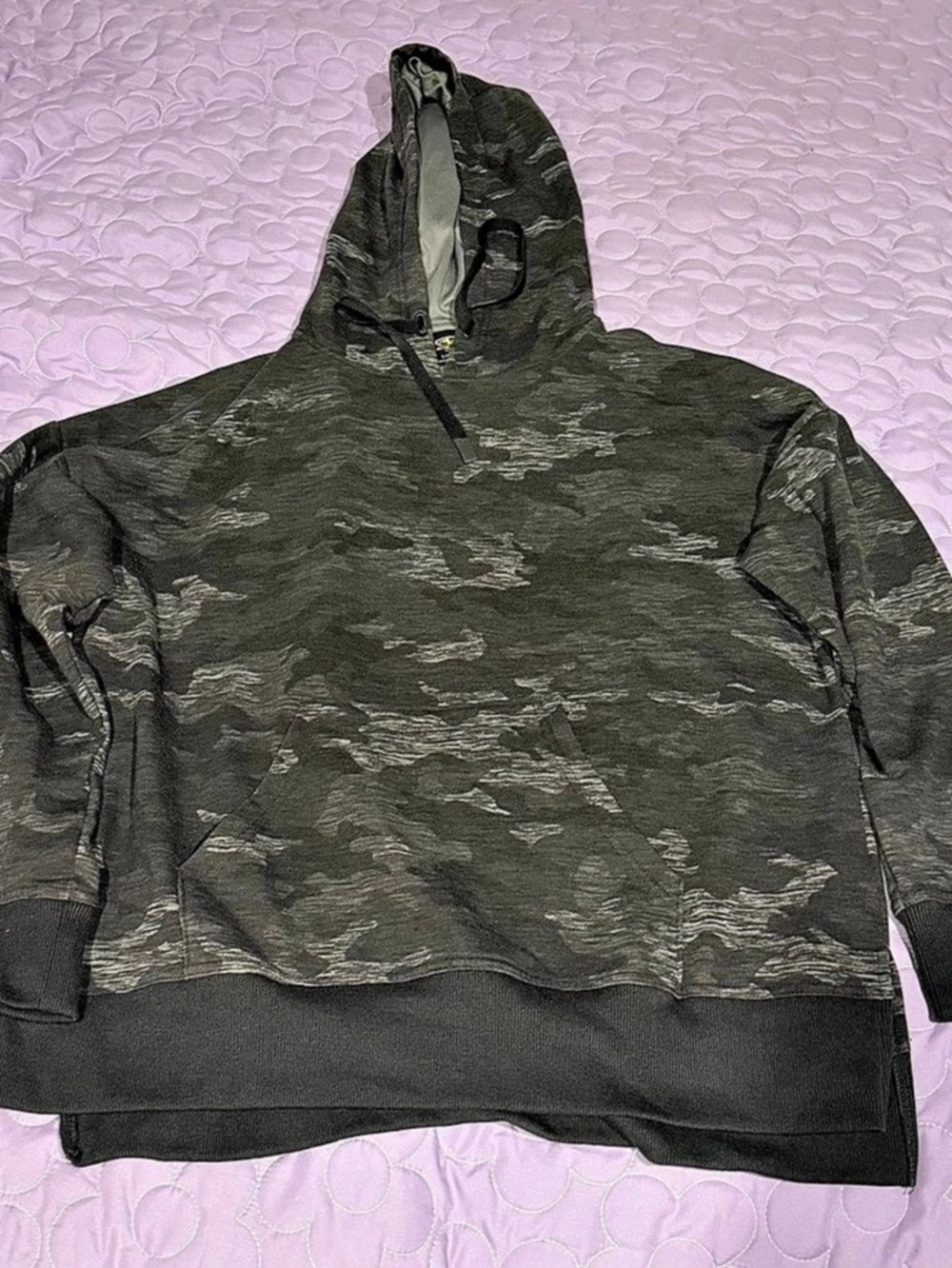 Athletic Works Women’s Large Camo Hoodie Gray & Black Like New